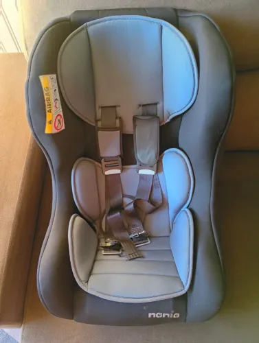 Cadeirinha para uso de trasporte veicular