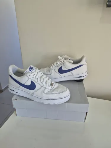 Nike Air Force 1 '07 LV8