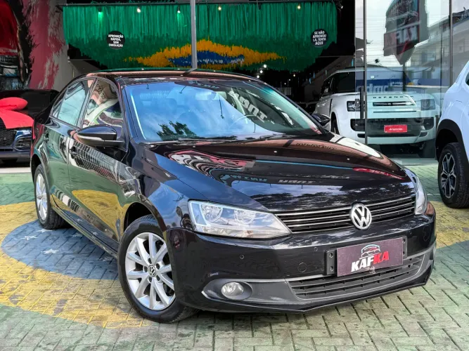 Volkswagen Jetta Comfortline 2.0 T.flex 8V 4P Tipt. 2011