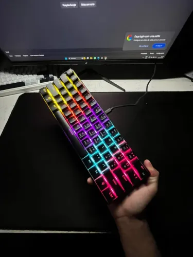 Teclado Mecânico NK61 60% ? Switch Red + Hot-Swap + RGB
