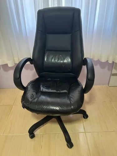 Vendo cadeira de escritório 
