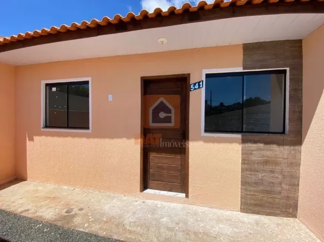 Casa à Venda No Bairro Oficinas- Vila Estrela
