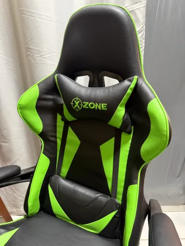 Cadeira gamer XZone verde com preto
