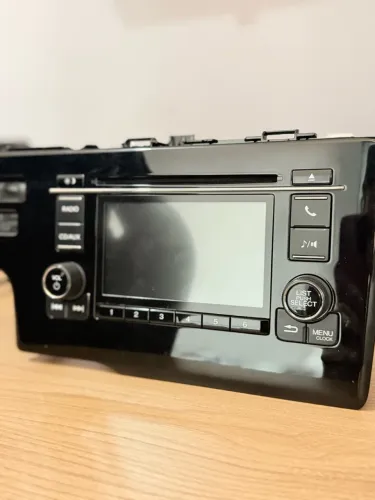 Rádio Aparelho de Som Original Honda WR-V / Fit 2018 (Com CD e Bluetooth)