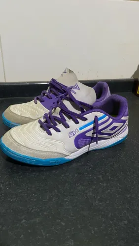 Chuteira de futsal umbro pro 5 club
