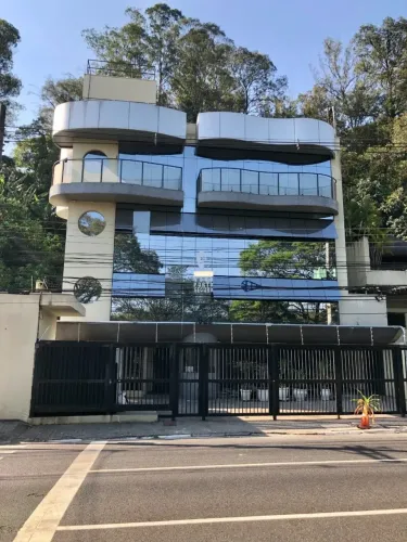 Prédio comercial para venda e locação