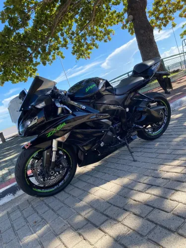 Vendo ou troco zx6r