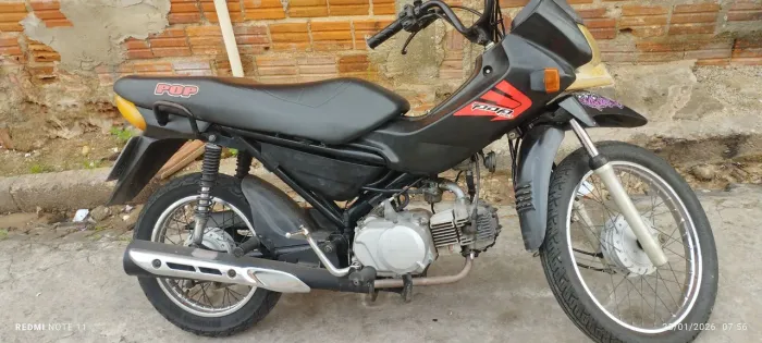 Vendo uma pop 100 2012