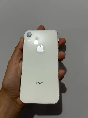iPhone XR 64gb 