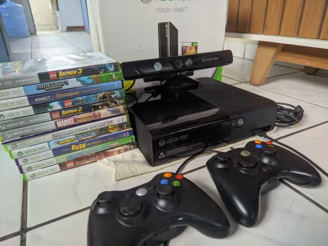 Xbox 360 super slim 250 GB
