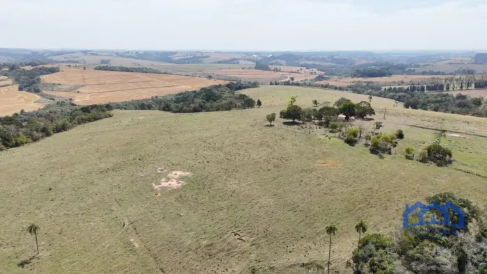 Sítio/Fazenda à Venda, 28,09 alqueires por R$ 4.800.000 Cód. ch2653