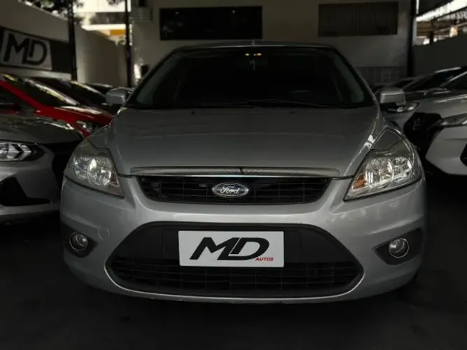 Ford Focus Sedan 1.6/1.6 Flex 8v/16v 4P Mec. 2013