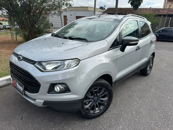 Ford Ecosport Freestyle 1.6 16V Flex 5P 2013