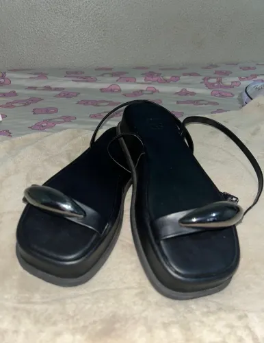Sandália Plana Flat Papete Inspiração Arezzo