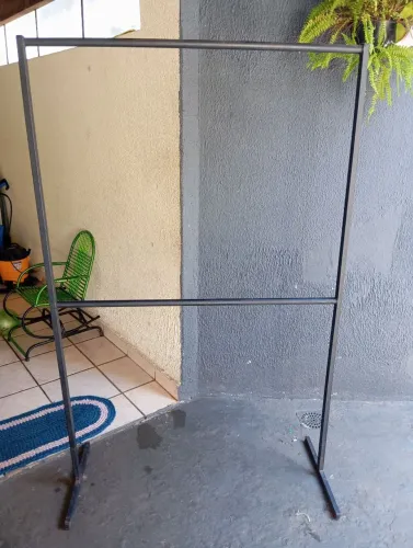 Arara para roupas