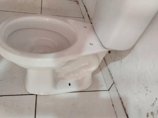 Vaso acoplado completo em estado de novo