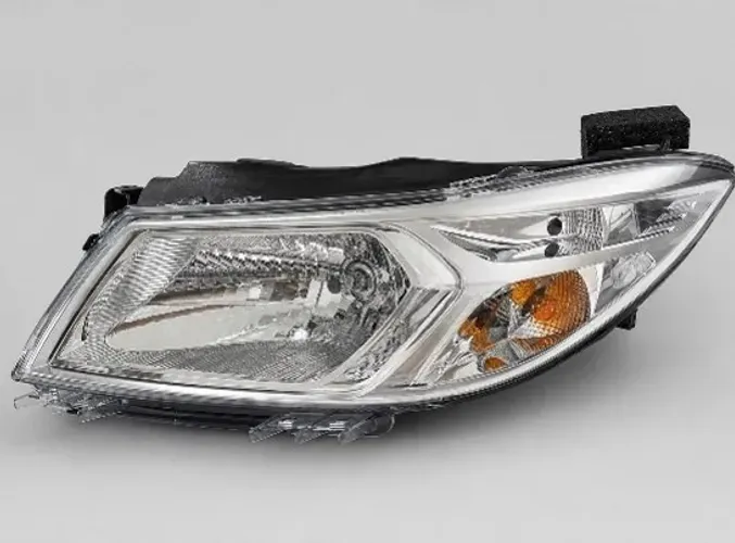 Farol dianteiro esquerdo compatível com os veículos Chevrolet Onix e Prisma