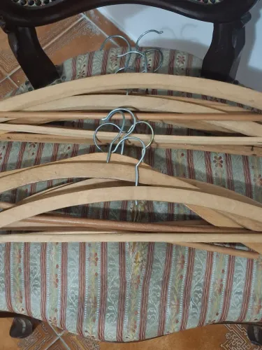 Cabides de madeira kit com 10 con haste