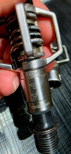 Pedal Crank Brothers Egg Beater 3 - 280g. + Taco