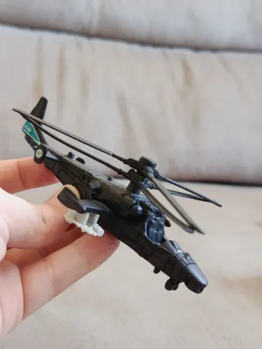 Avião KA-52 Mattel