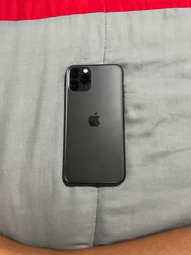 Vende celular..