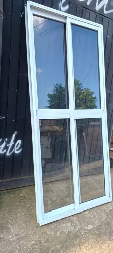 PORTA DE CORRER EM ALUMÍNIO BRANCO 97CM LARGURA X 2,15MT ALTURA /// R$1250,00