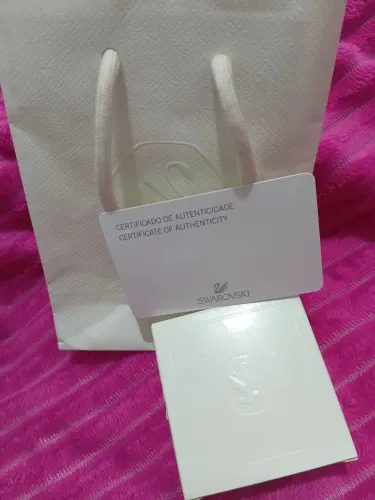 Pingente de coração da Marca swarovski