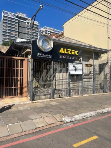 DUAS CASAS P/ COMERCIO COM EXELENTE LOCALIZAÇÃO NO BAIRRO RIO BRANCO. ...