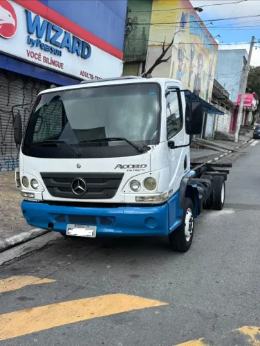 MB Accelo 815 Acelo 