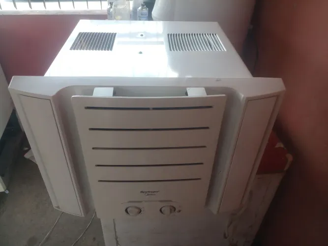 Arcondicionado Springer 7500btu semi novo