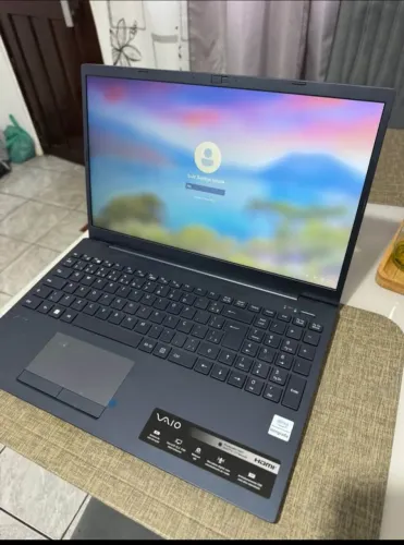 Notebook VAIO FE15 8gb de RAM