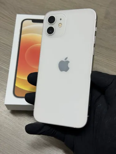 iPhone 12 - 64GB (Branco)