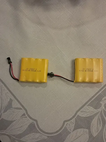 Kit 2 Baterias Recarregáveis Ni-Cd 4.8V 600mAh AA