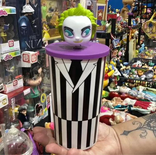Copo do filme boneco beetlejuice cinepolis internacional