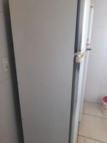Vendo geladeira