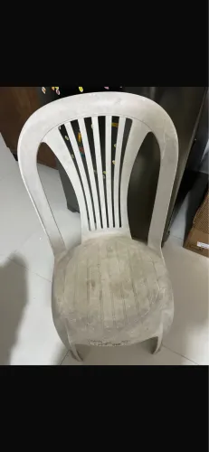 Cadeira plástico