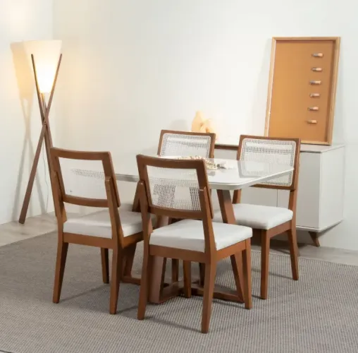 Mesa de jantar 4 cadeiras