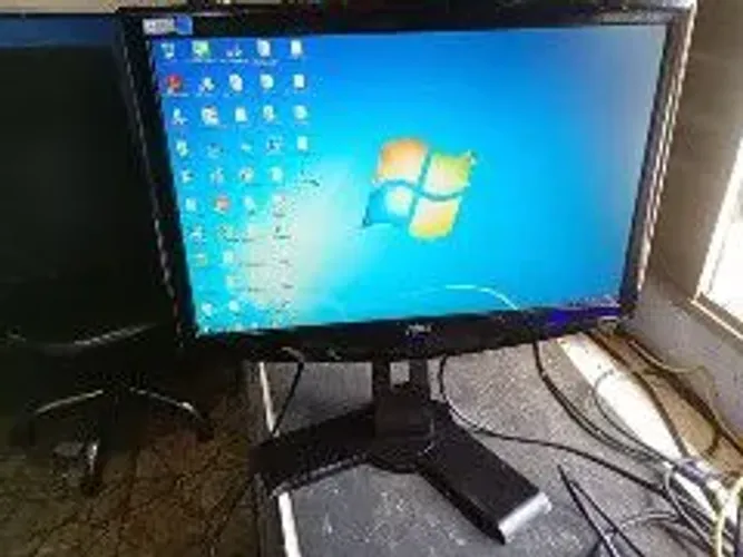 Monitor LCD 19p . LEIA antes 