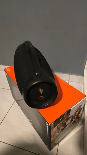 Vendo Jbl bombox 3 wiffi