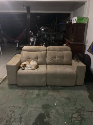 Sofá 4 lugares