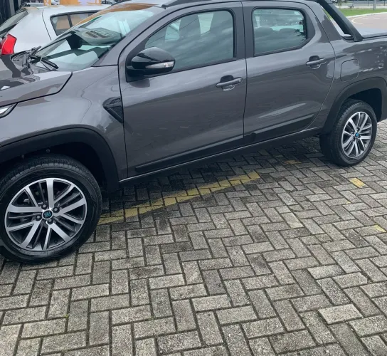 Fiat Strada Volcano 1.3 Flex 8V CD Aut. 2027