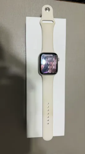 Vendo Apple Watch SE 3 44mm branco
