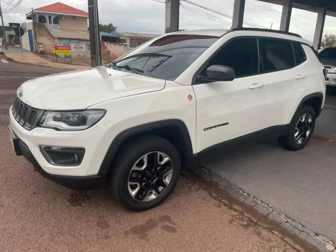 Jeep Compass Trailhawk 2.0 4X4 Dies. 16V Aut. 2017