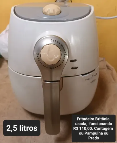 Air fry Britânia branca funcionando 127V