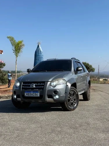 Fiat Palio Weekend Adventure Locker 1.8 Flex 2011