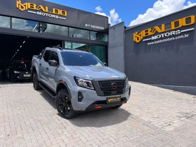 Nissan Frontier Pro4x CD 4X4 2.3 Bi-TB Die. AUT 2025