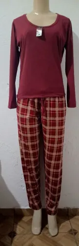 Pijamas em Suede 
