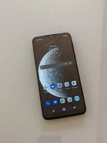 Moto g8 Play + Carregador Original Motorola
