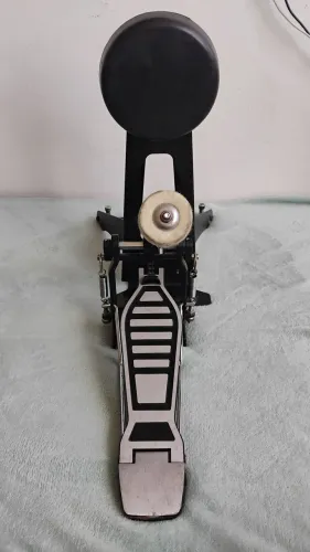 Pad Bumbo Yamaha KP65 com pedal
