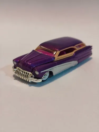 Hot Wheels 100% Elwoody 50 Buick Wagon Loose 1/64